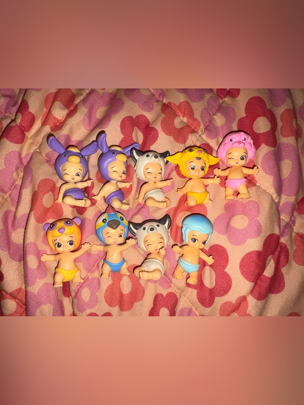 Lot of 9 Twozies Mini Baby Figures (Moose Toys)